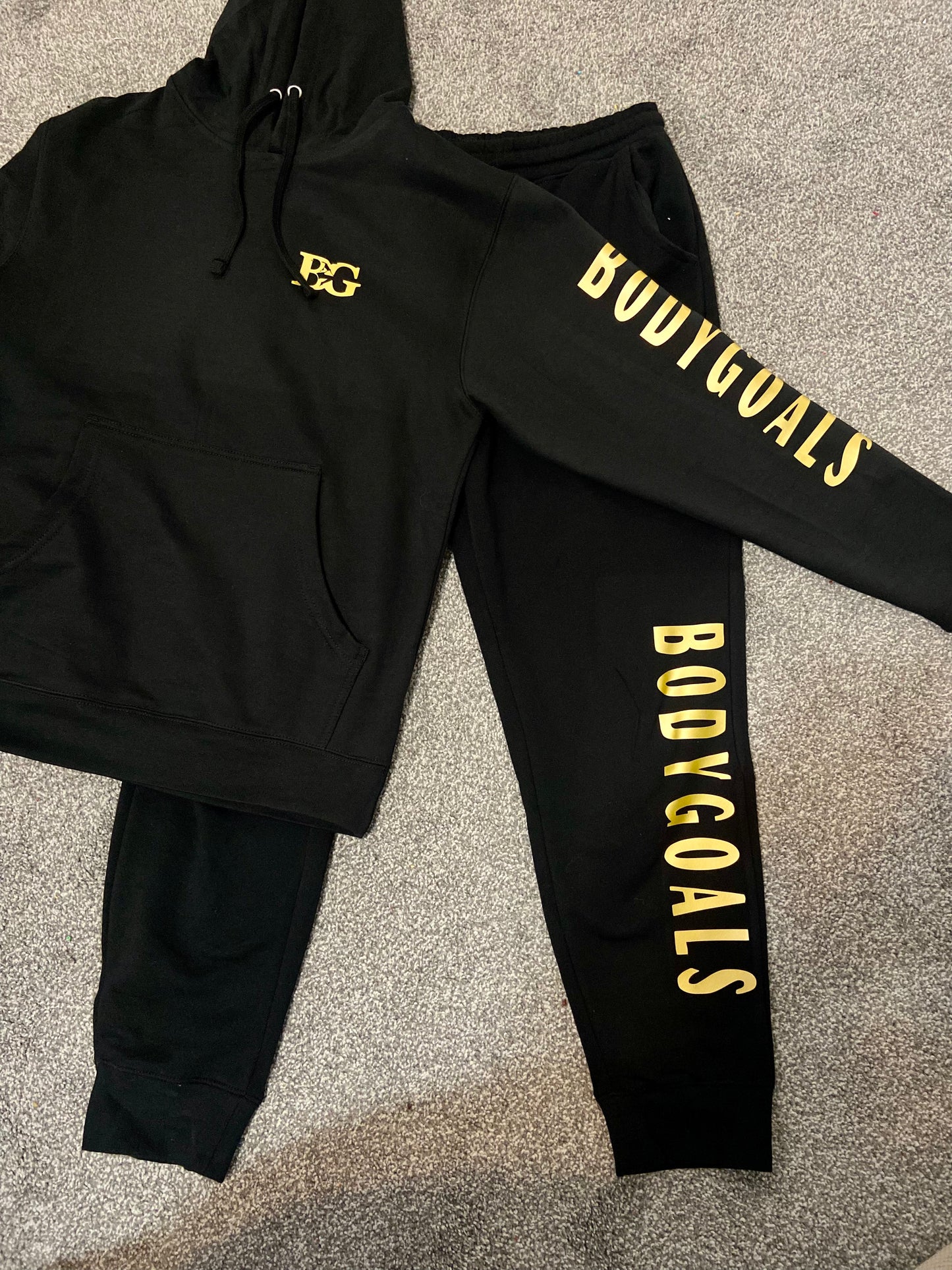 Black Is King Hoodie(Gold)